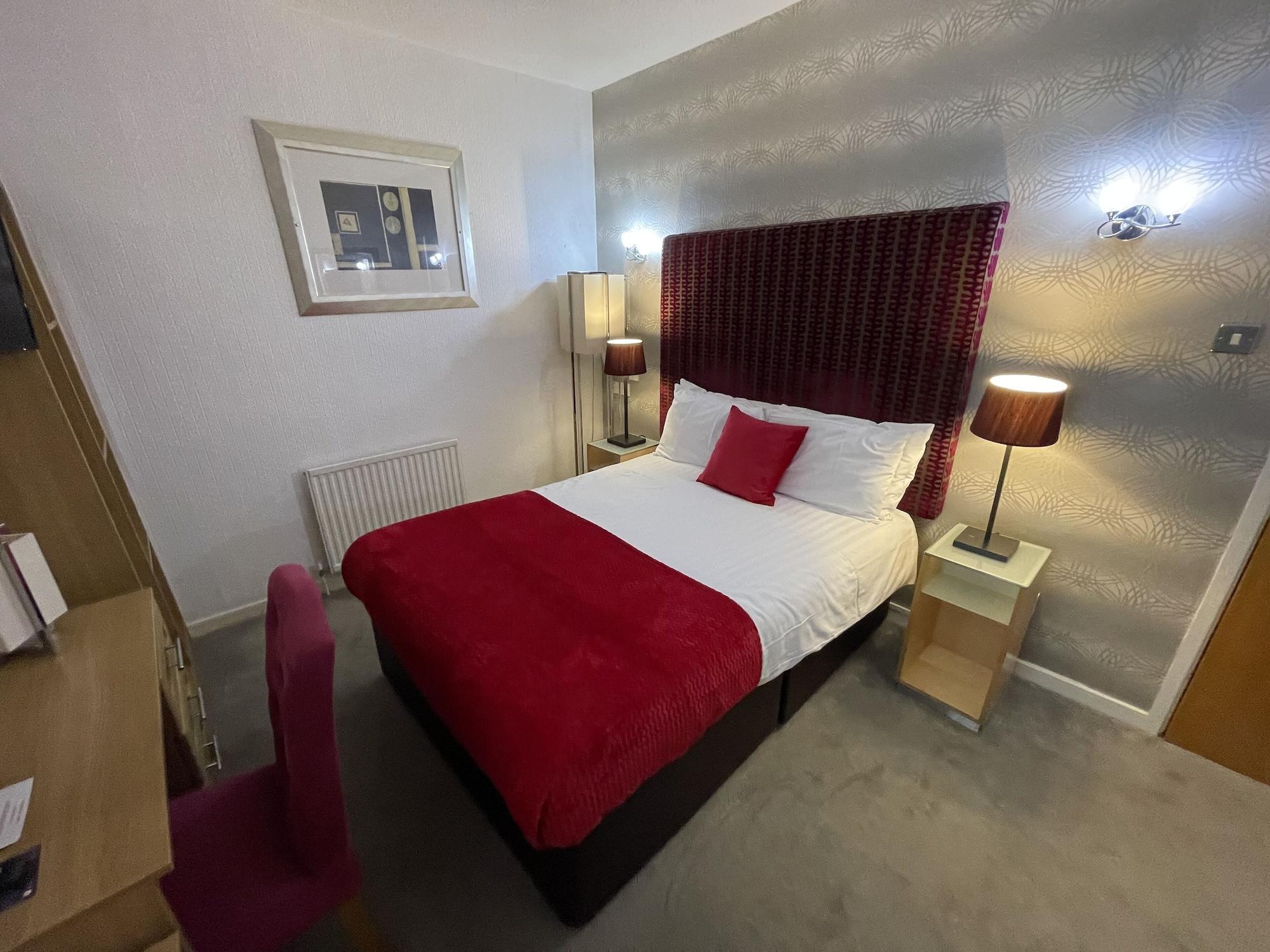 בלקפול Ruskin Hotel מראה חיצוני תמונה